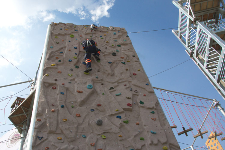 Aktiv Outdoor · Kurumsal Aktiviteler / Macera Sporları / Yaz Kampları Aktiv Outdoor · Kurumsal Aktiviteler / Macera Sporları / Yaz Kampları